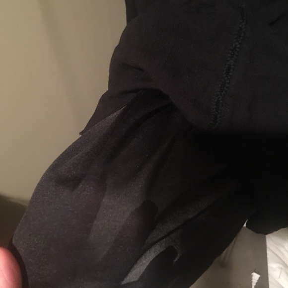 Jodifl Women’s Blk Flowy Long Sleeve Top SZ S - Picture 7 of 8